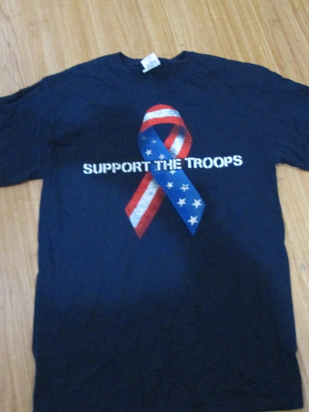Support the Troops Medium navy blue shirt w/ribbon pattern